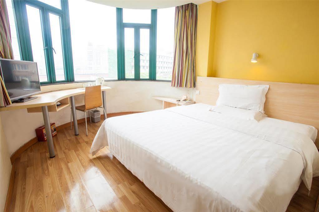 7 Days Inn Guangzhou Eksteriør bilde