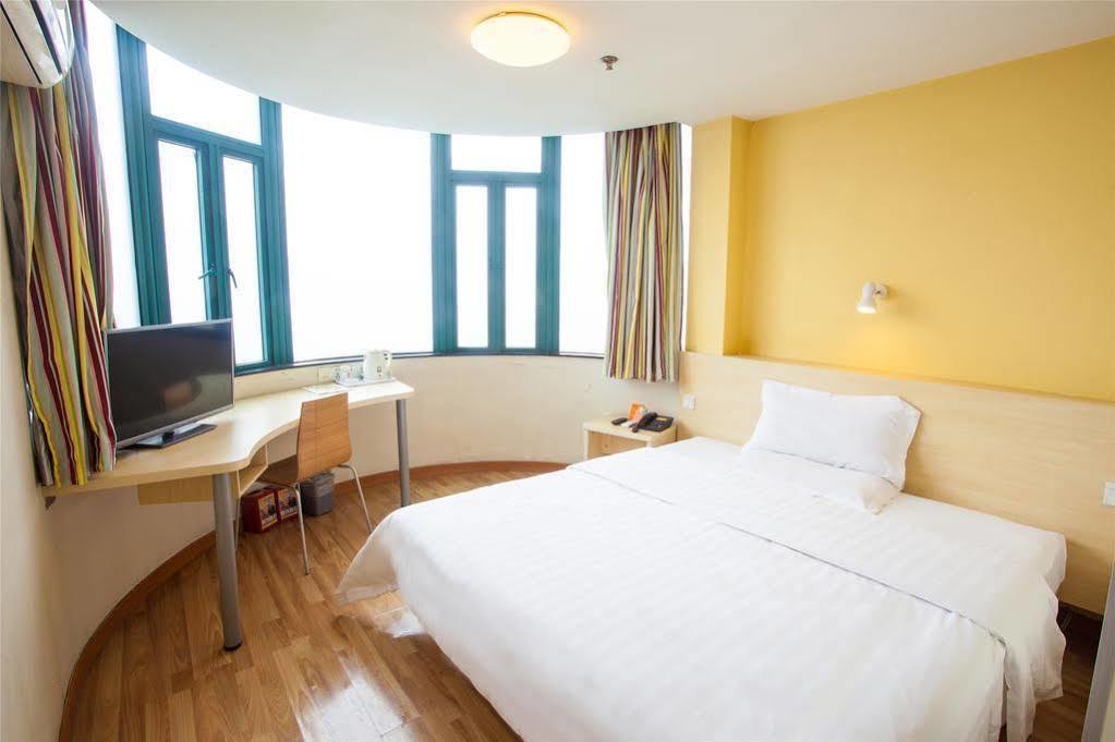 7 Days Inn Guangzhou Eksteriør bilde