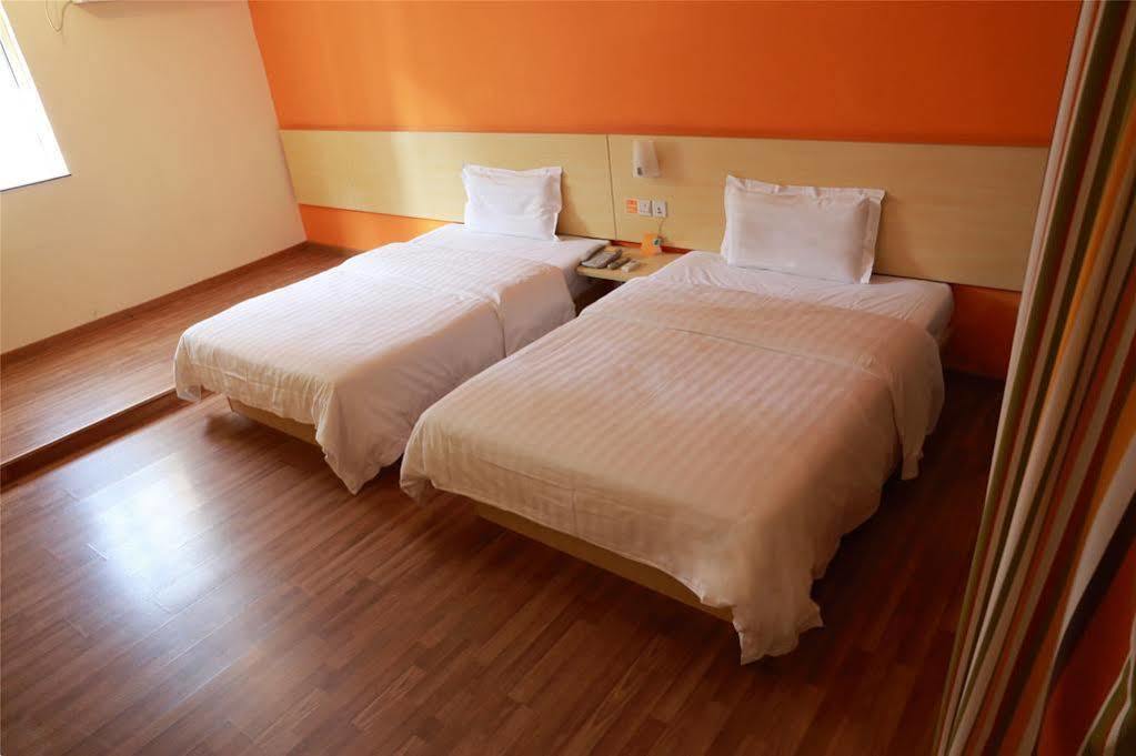 7 Days Inn Guangzhou Eksteriør bilde